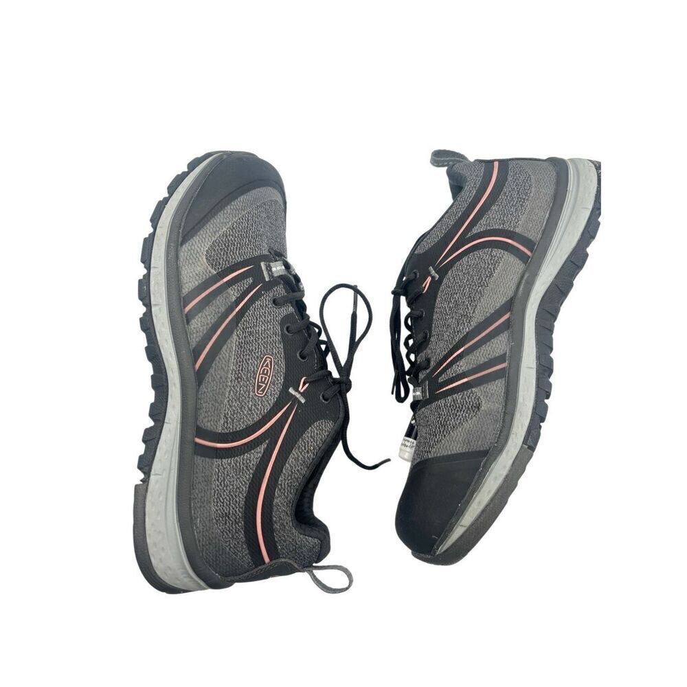 Keen  composite toe sneaker size 8 M